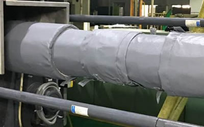 注塑機<a href=http://www.sdyamaha.cn/e/tags/?tagname=%E4%BF%9D%E6%B8%A9%E8%A1%A3 target=_blank class=infotextkey>保溫衣</a>的好處